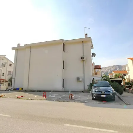 Limone - Vinogradska Apartment